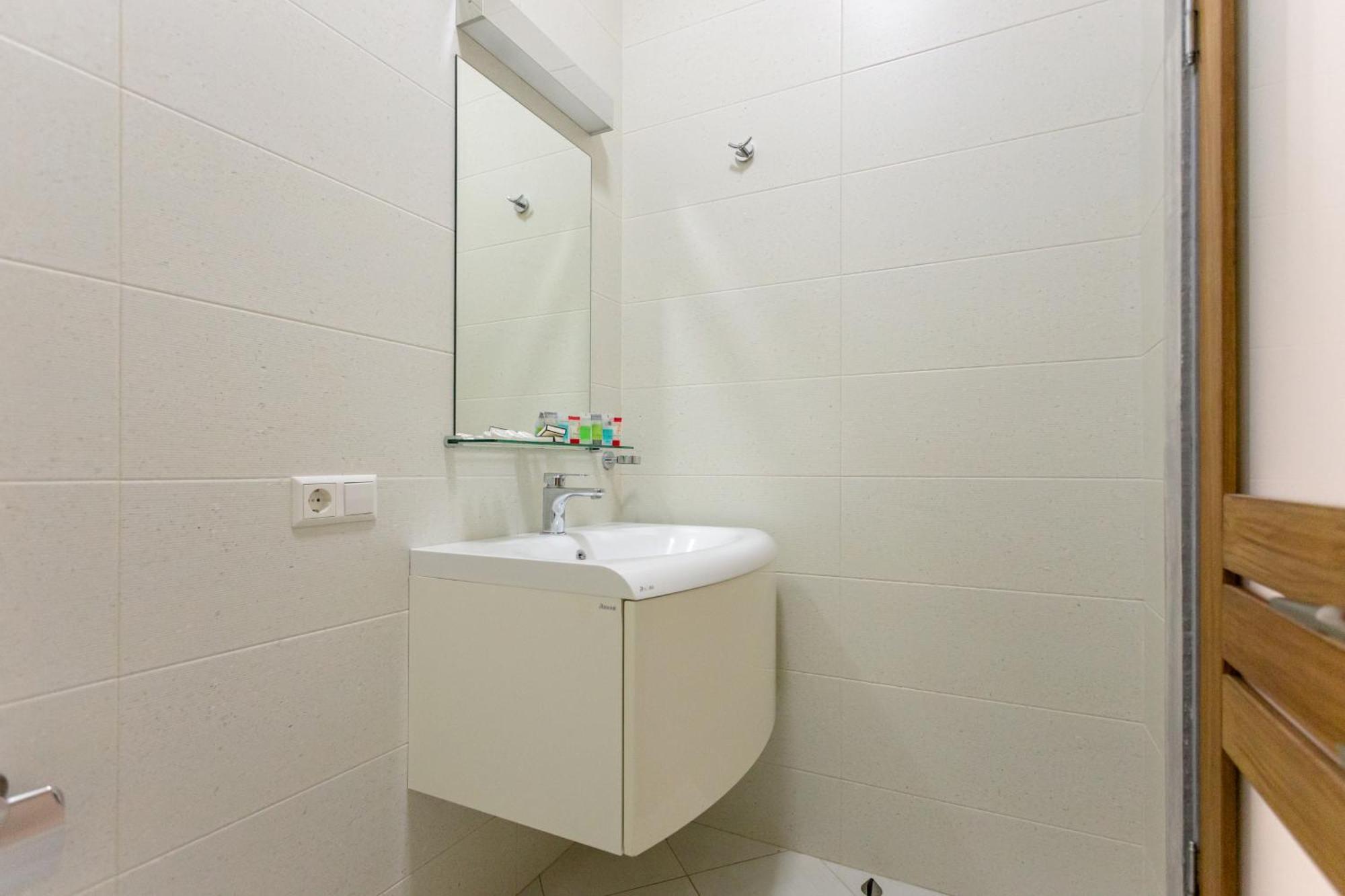 Serviced Apartment On Rustaveli Avenue 9 Τυφλίδα Εξωτερικό φωτογραφία