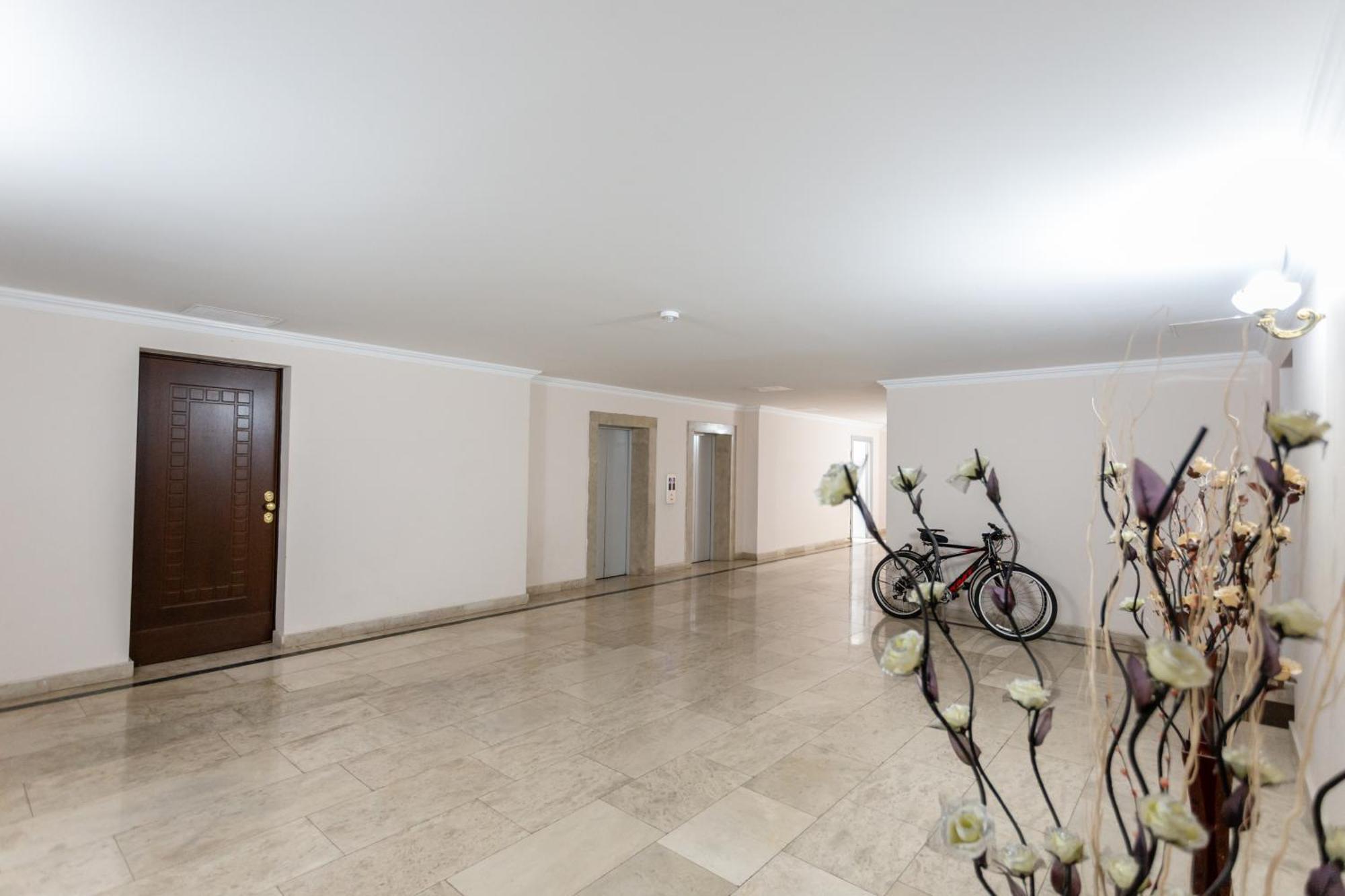 Serviced Apartment On Rustaveli Avenue 9 Τυφλίδα Εξωτερικό φωτογραφία