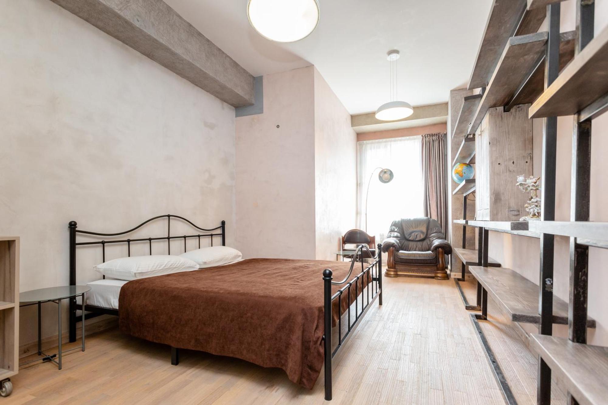 Serviced Apartment On Rustaveli Avenue 9 Τυφλίδα Εξωτερικό φωτογραφία