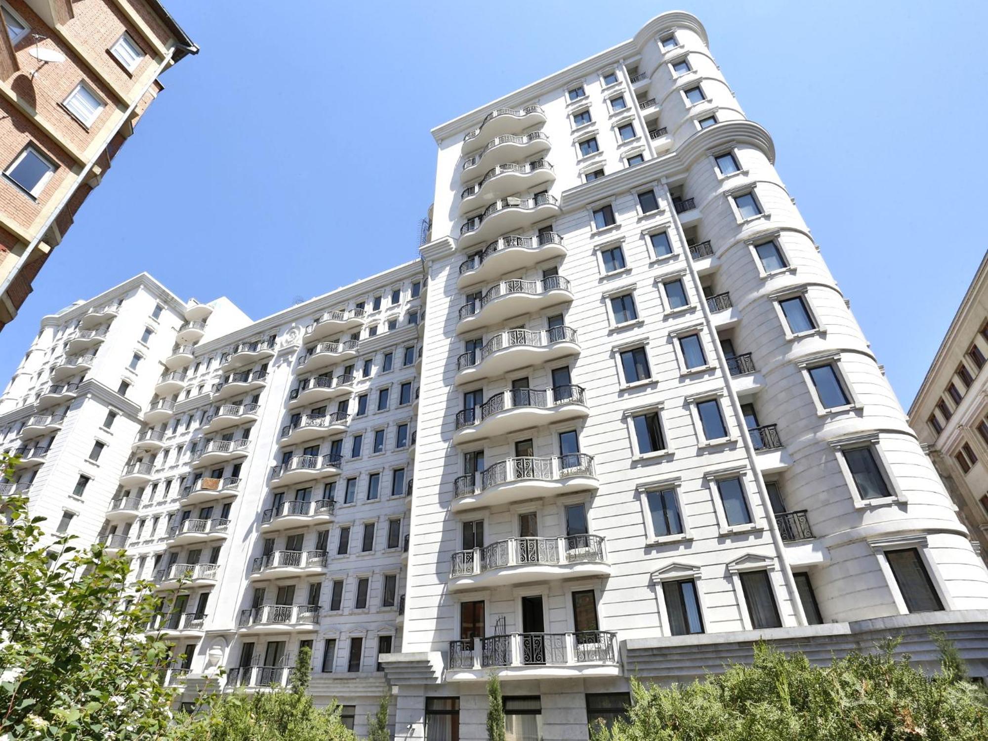 Serviced Apartment On Rustaveli Avenue 9 Τυφλίδα Εξωτερικό φωτογραφία